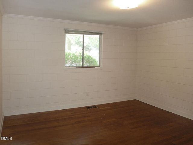 529 Hillsborough Street G2, Chapel Hill, NC 27514