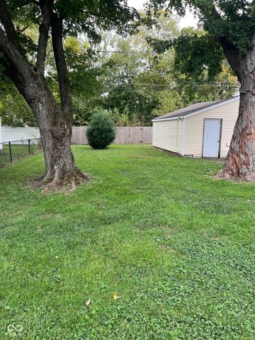 464 Carol Drive, Greenwood, IN 46143