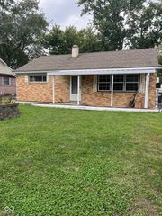 464 Carol Drive, Greenwood, IN 46143