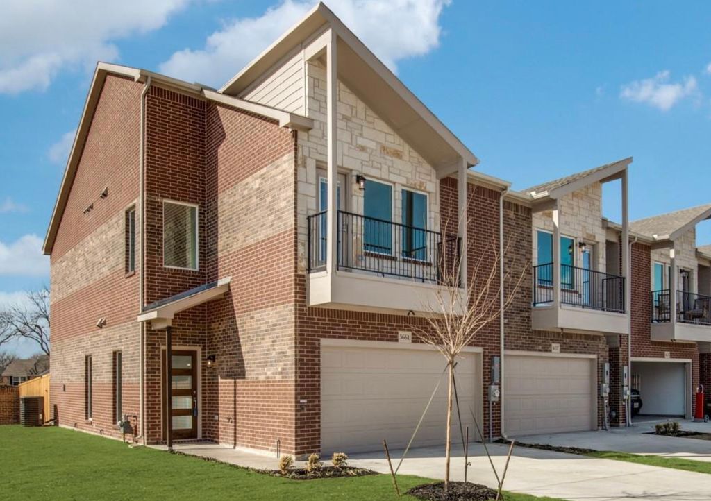 5661 Woodlands Drive, The Colony, TX 75056