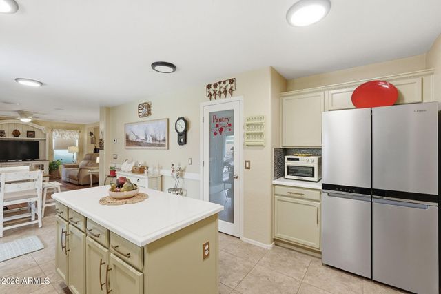28650 N OBSIDIAN Drive, San Tan Valley, AZ 85143