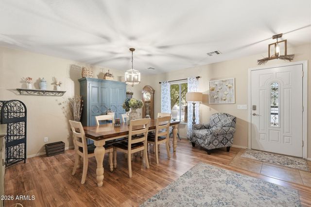 28650 N OBSIDIAN Drive, San Tan Valley, AZ 85143