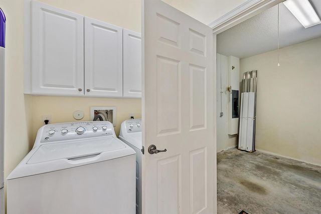 19043 SE Jupiter River Drive Cottage, Jupiter, FL 33458