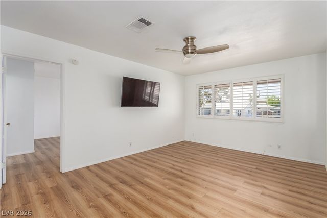 505 Vincent Way, Las Vegas, NV 89145