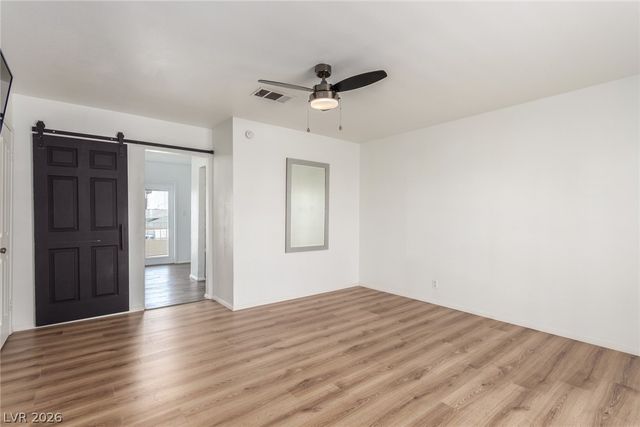 505 Vincent Way, Las Vegas, NV 89145