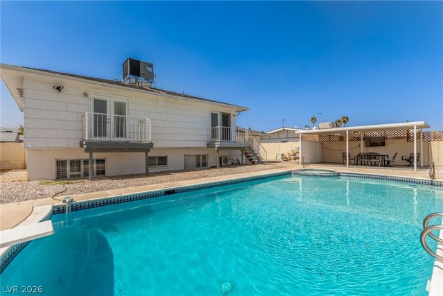 505 Vincent Way, Las Vegas, NV 89145