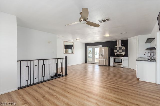 505 Vincent Way, Las Vegas, NV 89145