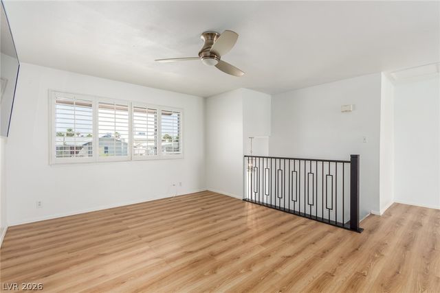 505 Vincent Way, Las Vegas, NV 89145