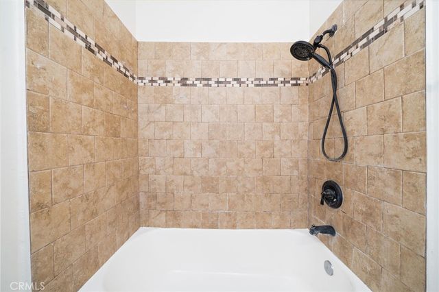 5634 Downey Avenue, Lakewood, CA 90712