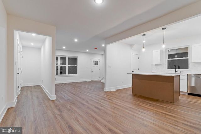 10 N HILLTOP AVE, Somerdale, NJ 08083