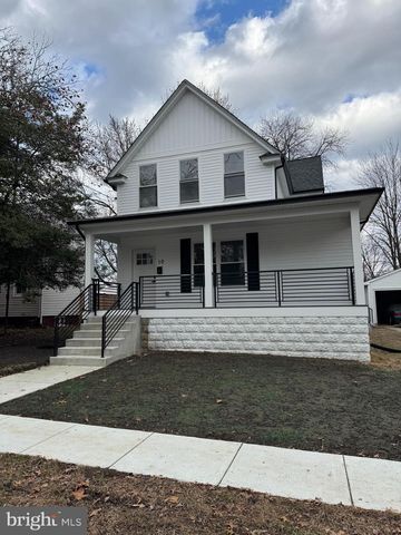 10 N HILLTOP AVE, Somerdale, NJ 08083