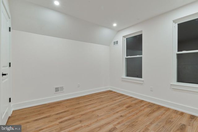 10 N HILLTOP AVE, Somerdale, NJ 08083