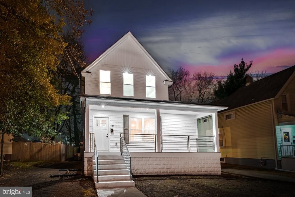 10 N HILLTOP AVE, Somerdale, NJ 08083