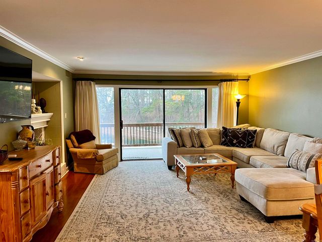 200 Pretti Pt Apt F2, Hot Springs, AR 71913