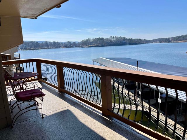 200 Pretti Pt Apt F2, Hot Springs, AR 71913