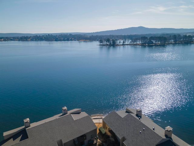 200 Pretti Pt Apt F2, Hot Springs, AR 71913