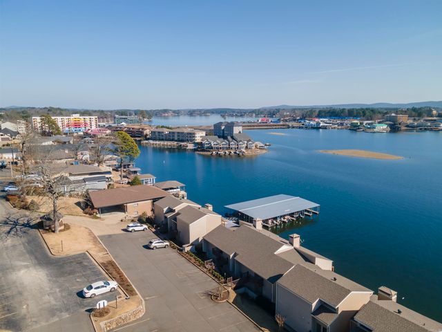 200 Pretti Pt Apt F2, Hot Springs, AR 71913