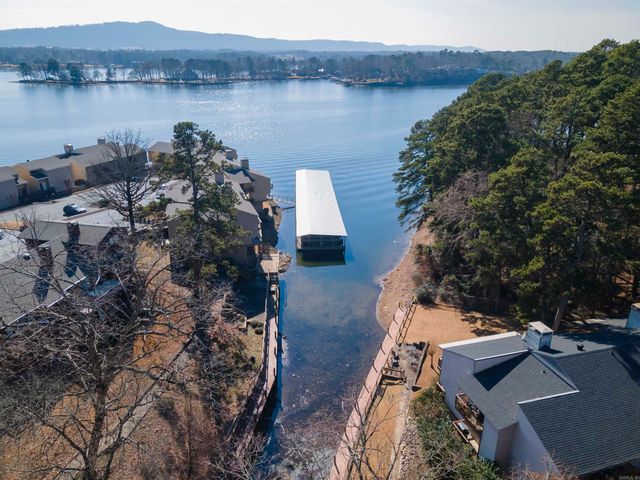 200 Pretti Pt Apt F2, Hot Springs, AR 71913