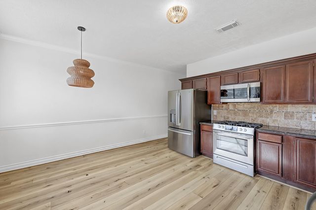 30818 Trinket Drive, Spring, TX 77380