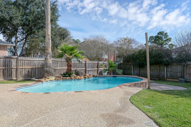 30818 Trinket Drive, Spring, TX 77380