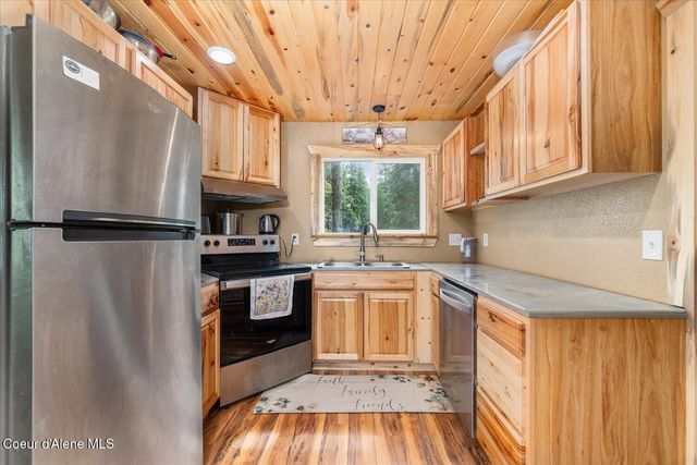 508 Cedar Grove, Sandpoint, ID 83864