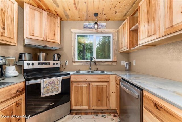 508 Cedar Grove, Sandpoint, ID 83864