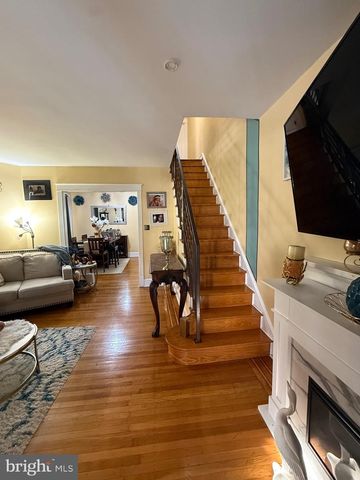 170 W ALBEMARLE AVE, Lansdowne, PA 19050