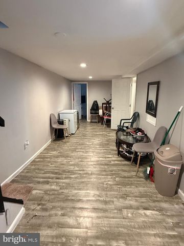 170 W ALBEMARLE AVE, Lansdowne, PA 19050