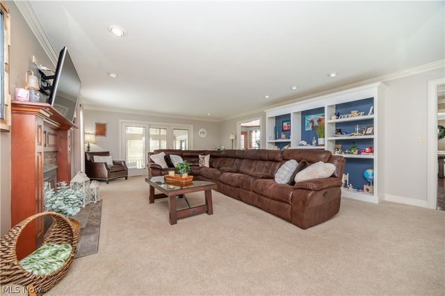 4306 Janell Court, Canfield, OH 44406