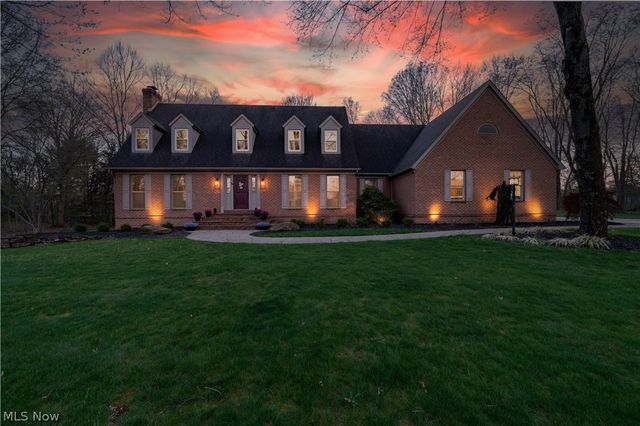 4306 Janell Court, Canfield, OH 44406