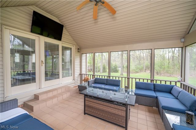4306 Janell Court, Canfield, OH 44406