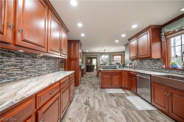 4306 Janell Court, Canfield, OH 44406