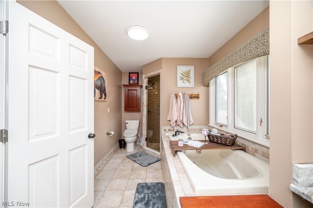 4306 Janell Court, Canfield, OH 44406