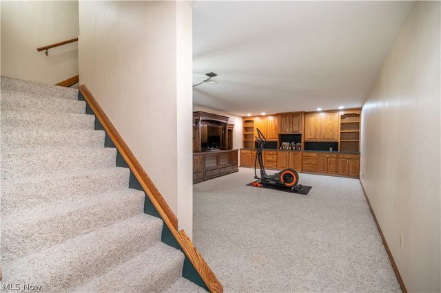 4306 Janell Court, Canfield, OH 44406
