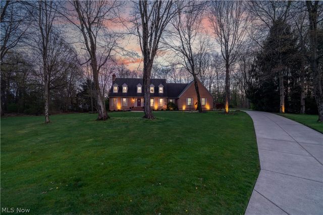 4306 Janell Court, Canfield, OH 44406