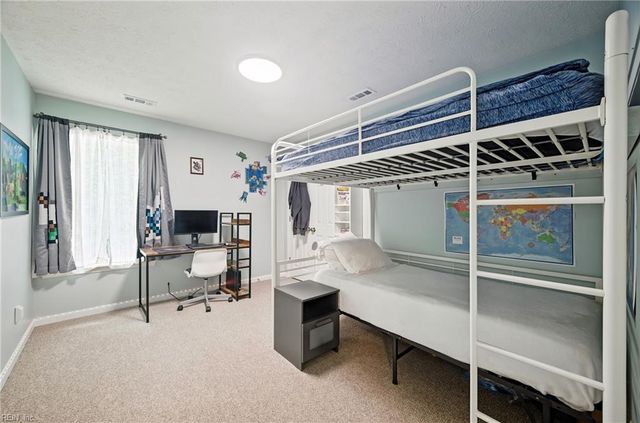 7953 Founders Mill WAY, Gloucester, VA 23061