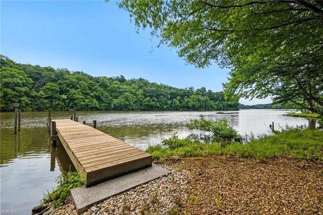 7953 Founders Mill WAY, Gloucester, VA 23061