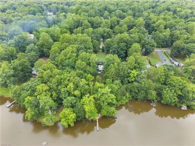 7953 Founders Mill WAY, Gloucester, VA 23061