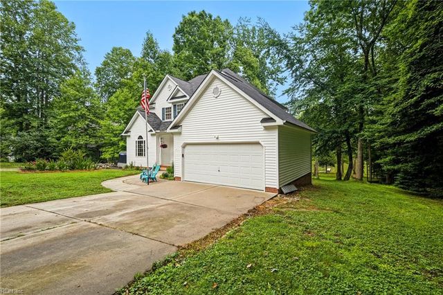 7953 Founders Mill WAY, Gloucester, VA 23061