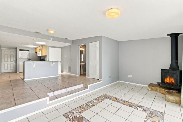 6714 NINA ROSA DRIVE B, Orlando, FL 32819