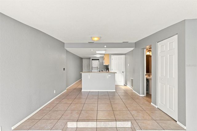 6714 NINA ROSA DRIVE B, Orlando, FL 32819