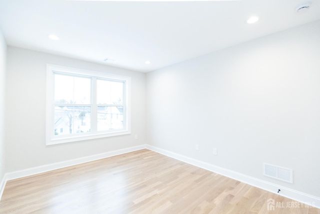 7 Altamont Road, Edison, NJ 08817