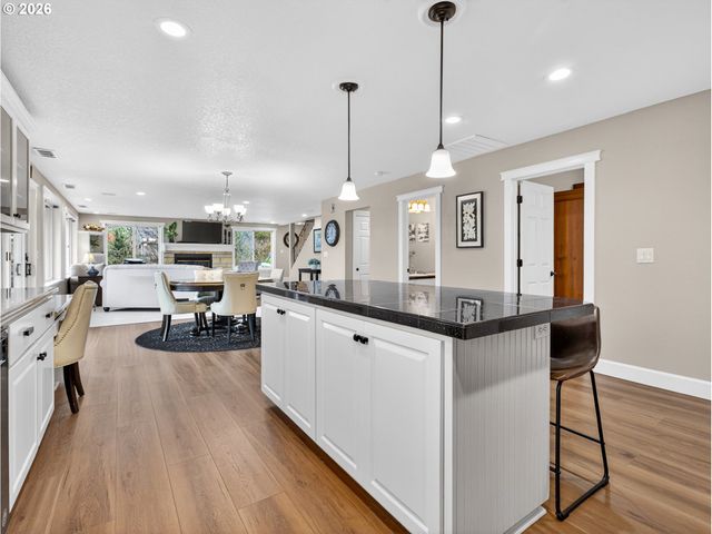 15379 Sw SUNSET Blvd, Sherwood, OR 97140