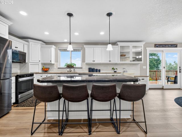 15379 Sw SUNSET Blvd, Sherwood, OR 97140