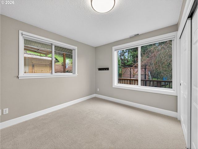 15379 Sw SUNSET Blvd, Sherwood, OR 97140