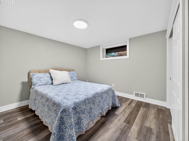 15379 Sw SUNSET Blvd, Sherwood, OR 97140