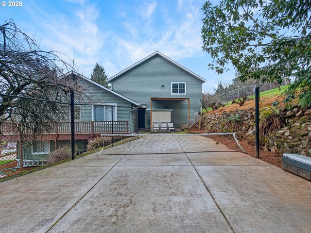 15379 Sw SUNSET Blvd, Sherwood, OR 97140