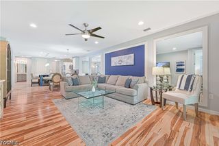 14919 Edgewater CIR, Naples, FL 34114