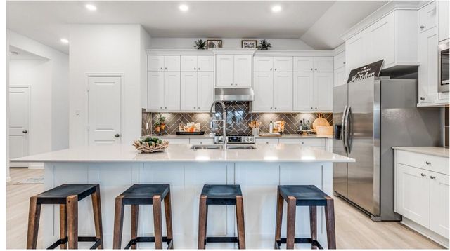 3101 Duskshine Drive, Brookshire, TX 77423