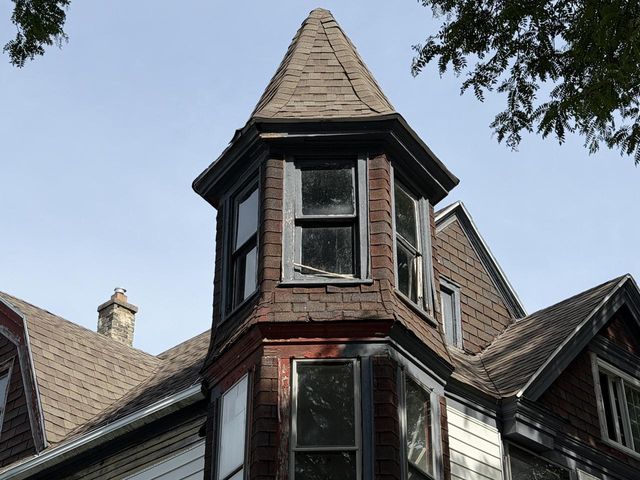 2727 N 24th PLACE, Milwaukee, WI 53206